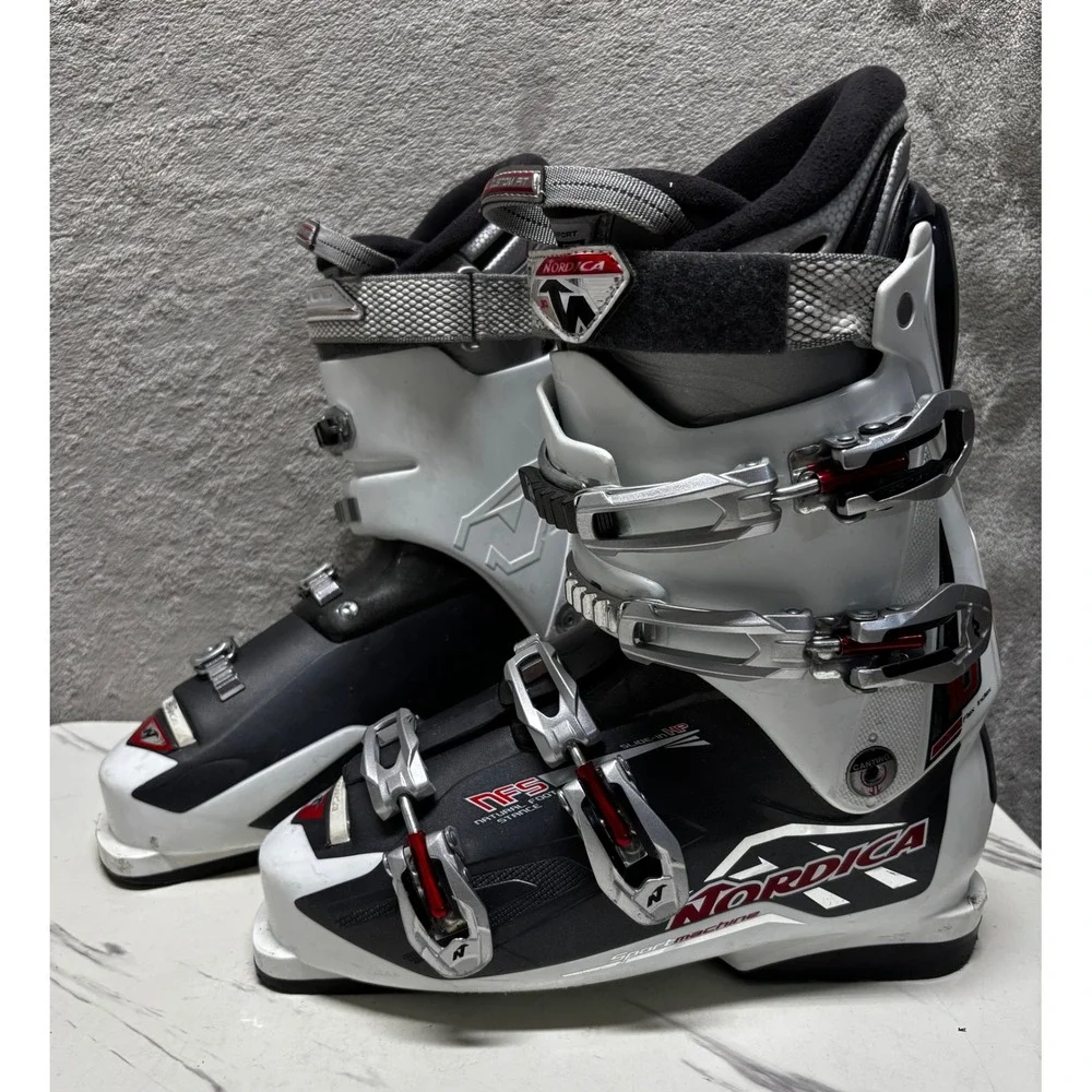 Nordica Sportmachine 10 Ski Boots NFS Mens 27.0-27.5 Downhill Flex 75-65